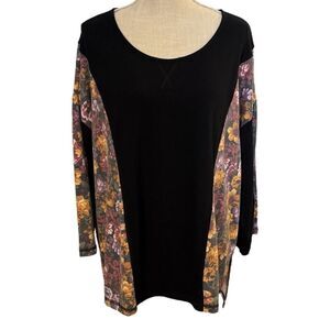 Live Well Lifestyle, XL,  Black Top w/ Flower Panels 3/4 Sleeve